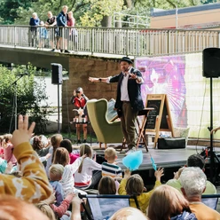 Voßi Kindershow.jpg