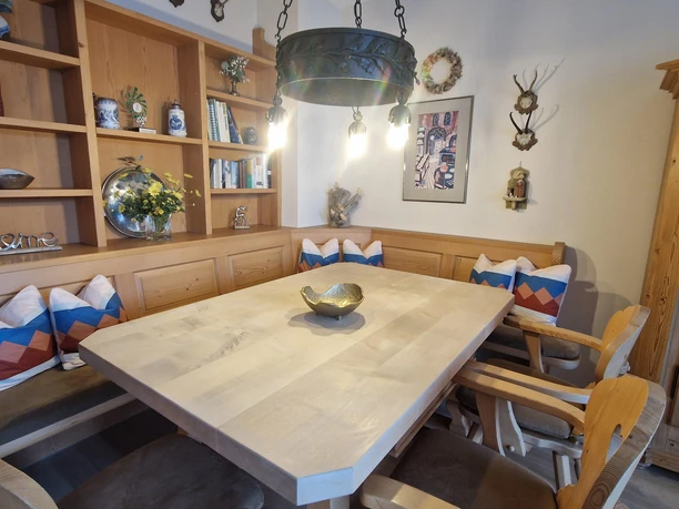 Essplatz im Wohnzimmer