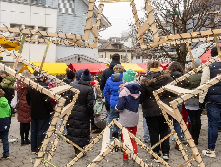 Weinhanchtsmärt Eich 30