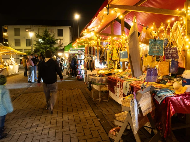 Weinhanchtsmärt Eich 73