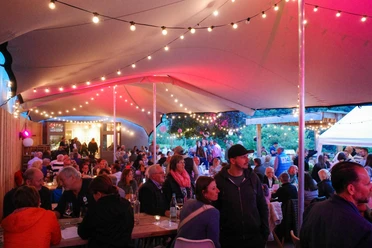 Hoffest im Weingut Fürst