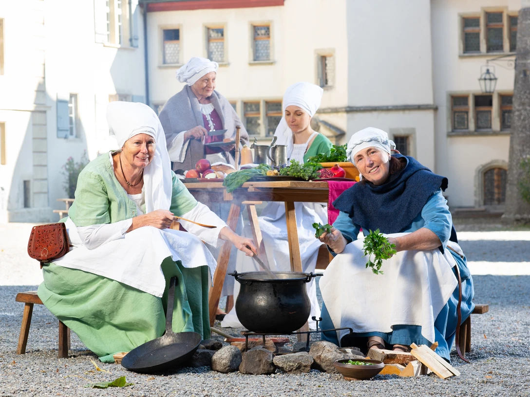 Auf Schloss Lenzburg wird gekocht wie im Mittelalter © Museum Aargau