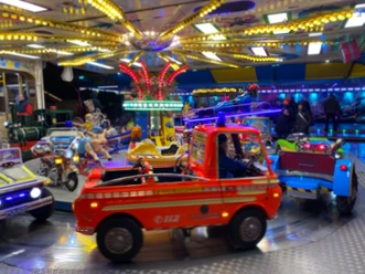Jahrmarkt10_2025_KinderKarussell1_GerhildKutschale.JPG