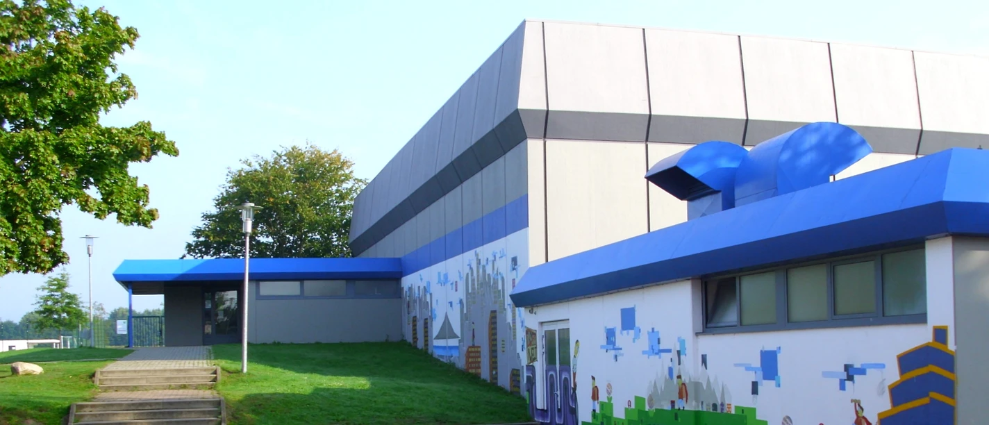 Sporthalle der Kooperativen Gesamtschule Tarmstedt Sporthalle der Kooperativen Gesamtschule Tarmstedt