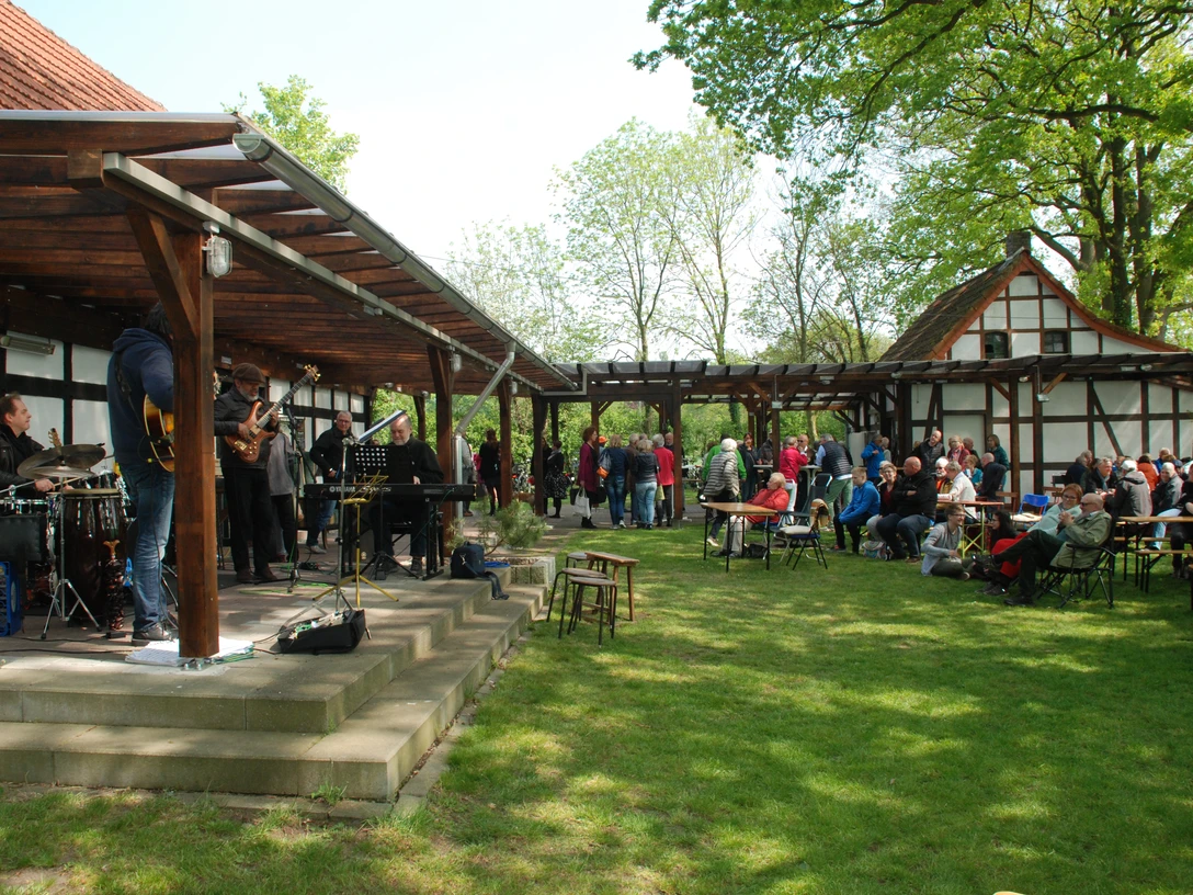 Farmhouse Jazzclub Harsewinkel Außenanlage