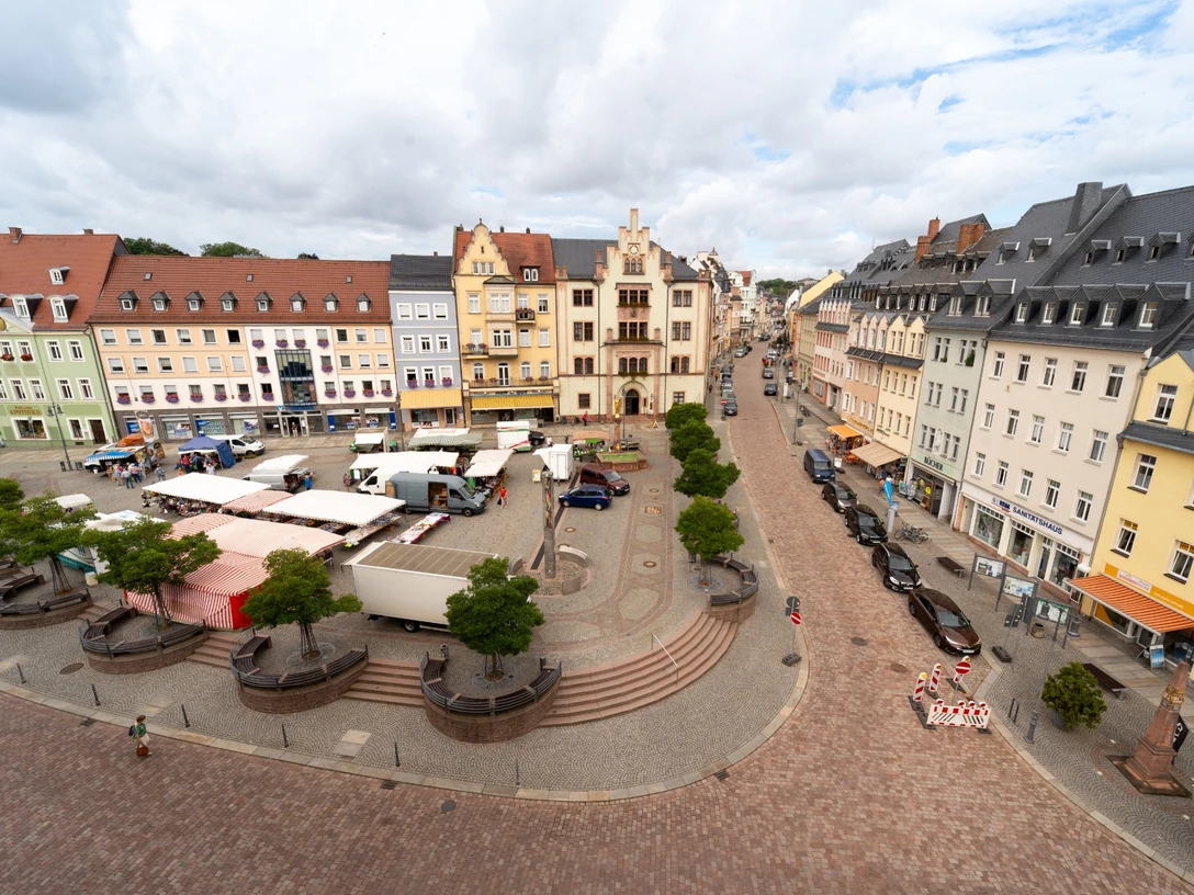 Marktplatz Mittweida mit Rathaus