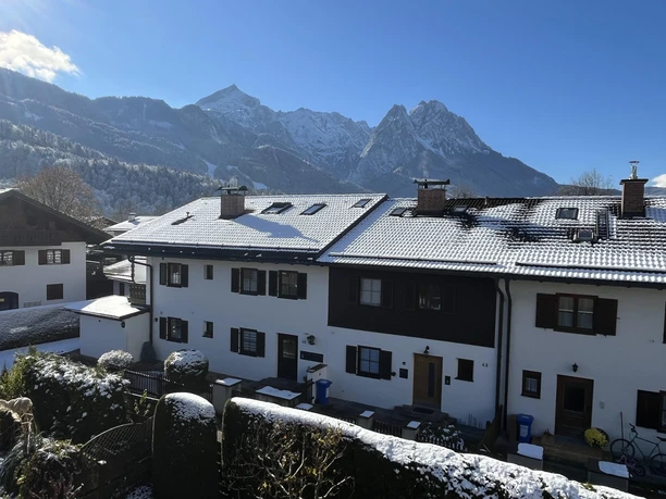 Blick auf das Wettersteingebirge