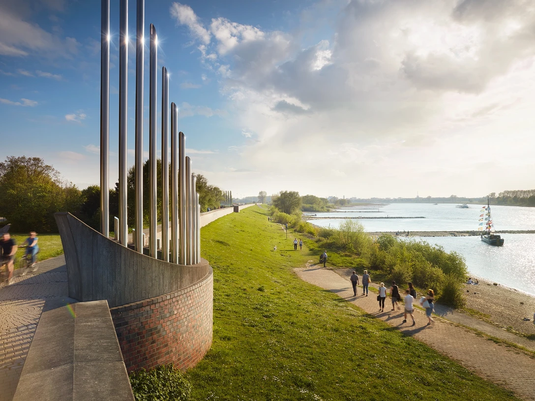 Feierabend am Rhein – Wandern & Genießen in Monheim
