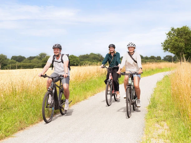 schleidoerfer_fahrradfahrer_auf_kreisbahntrasse