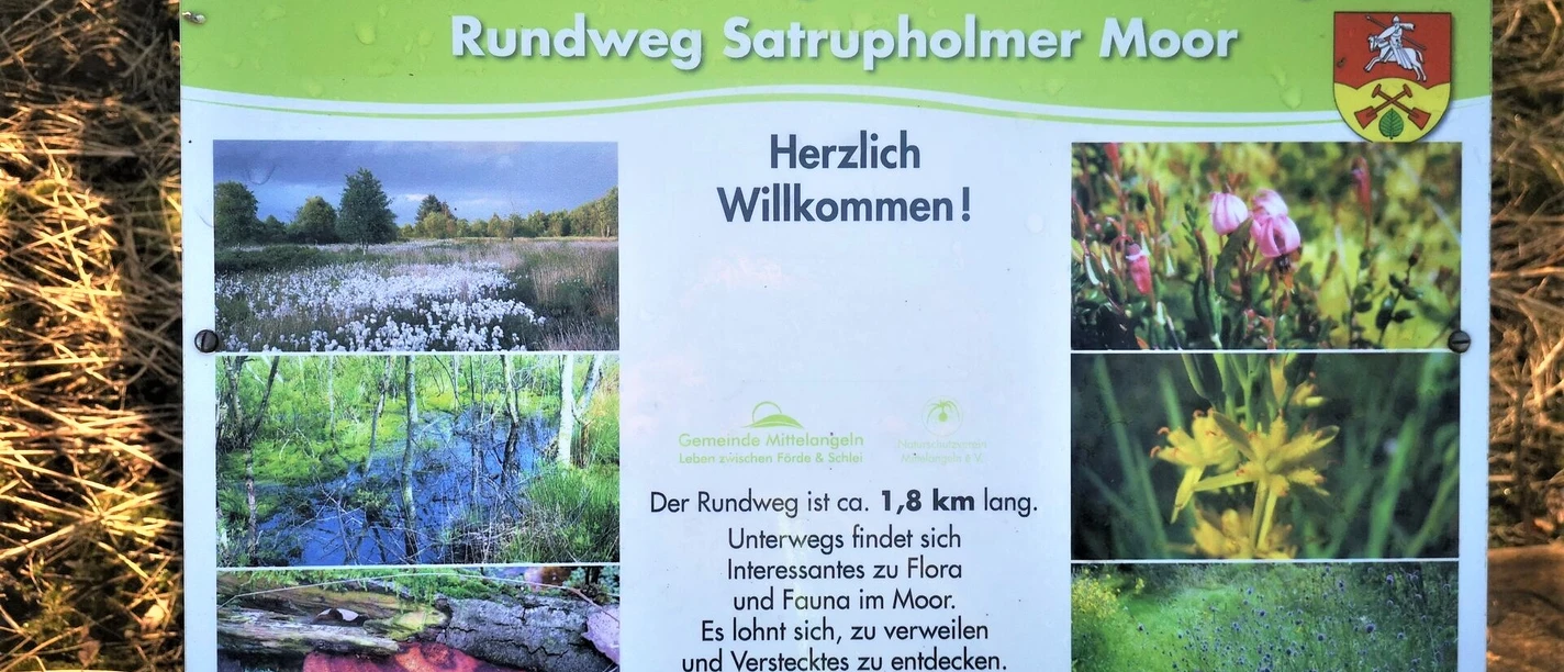 hinweisschild-satrupholmer-moor-andreas-nowc-gemeinde-mittelangeln.jpg
