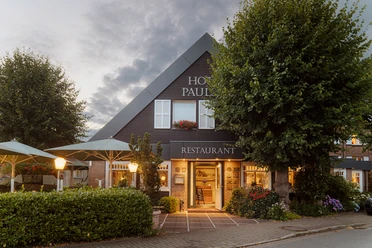Hotel Paulsen von Außen I Hotel Paulsen von Außen I