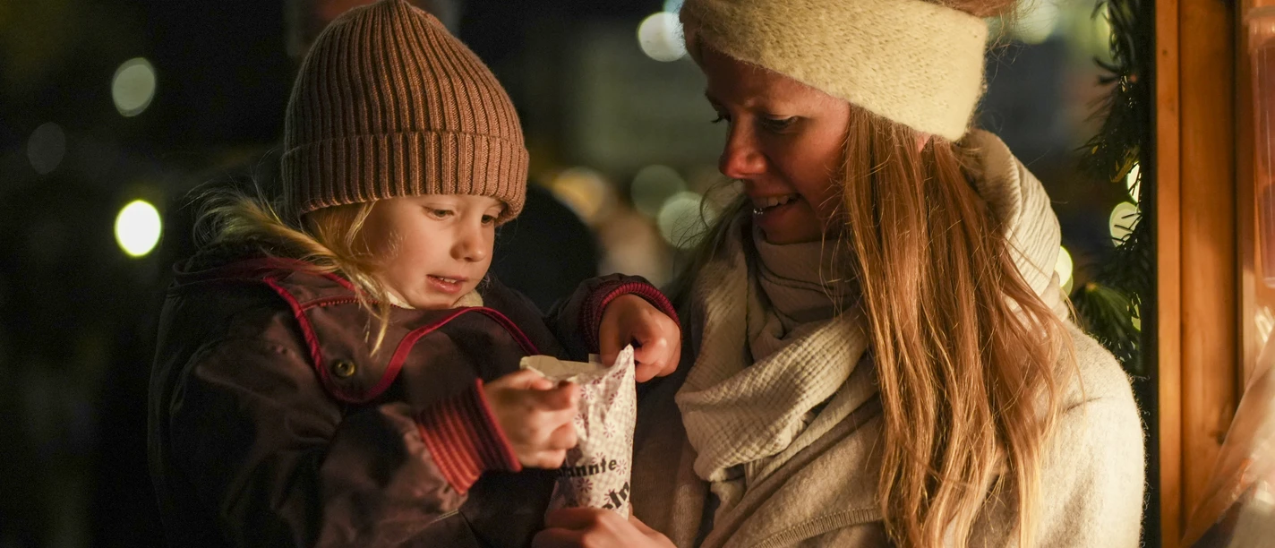 Weihnachtsmarkt Bad Bentheim - Familien-Shooting - HIS-63.jpg