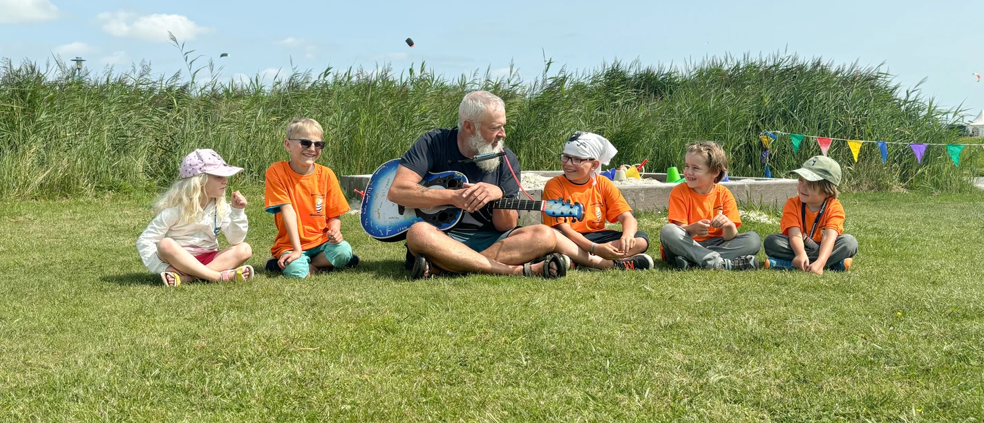 Leuchttuermchen-Club-1.jpg Leuchttürmchen-Club Neuharlingersiel