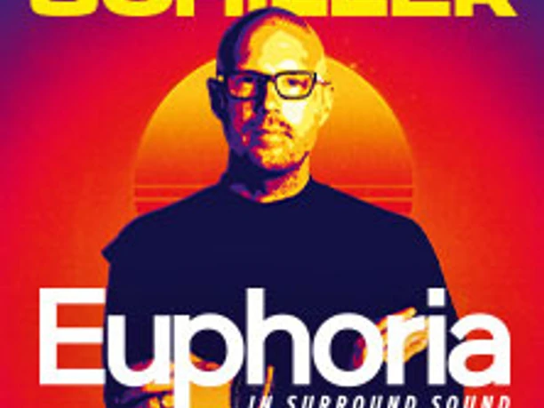 Leuchtendes Konzertmotiv mit einer Person vor farbigem Hintergrund und großem Schriftzug Euphoria