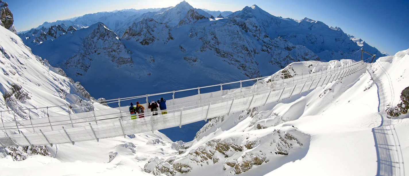 Swiss Travel System : Le sentier de la falaise du Titlis Swiss Travel System: Titlis Cliff Walk