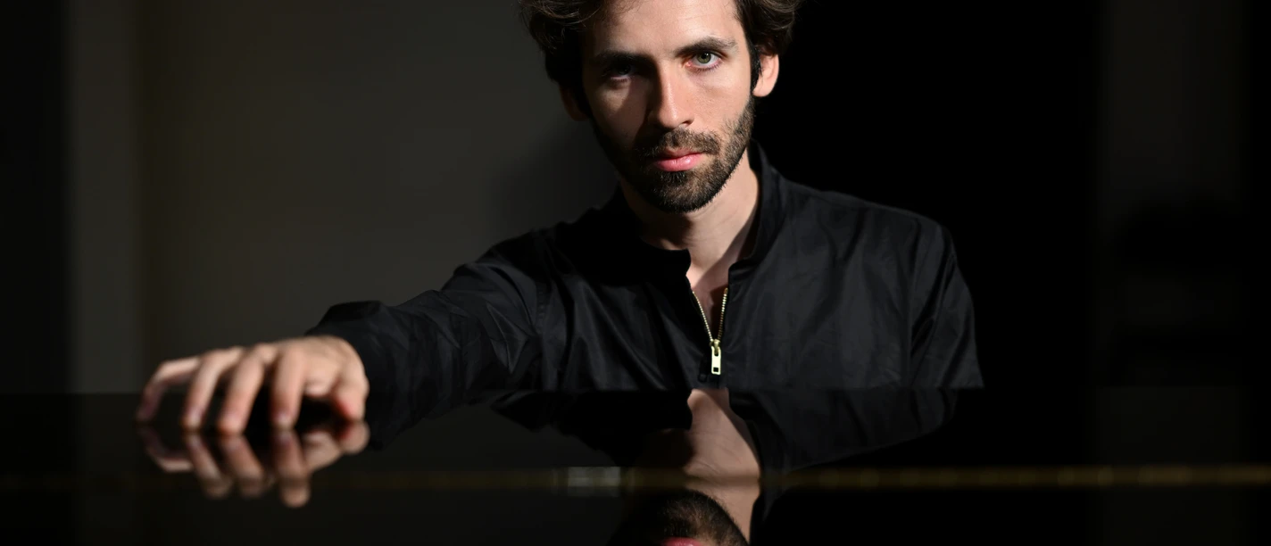 Alexandre Kantorow © Sasha Gusov
