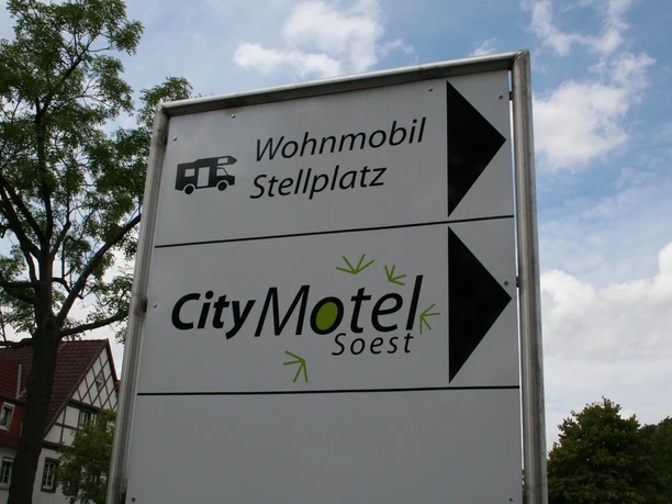 Wohnmobilplatz 2.JPG