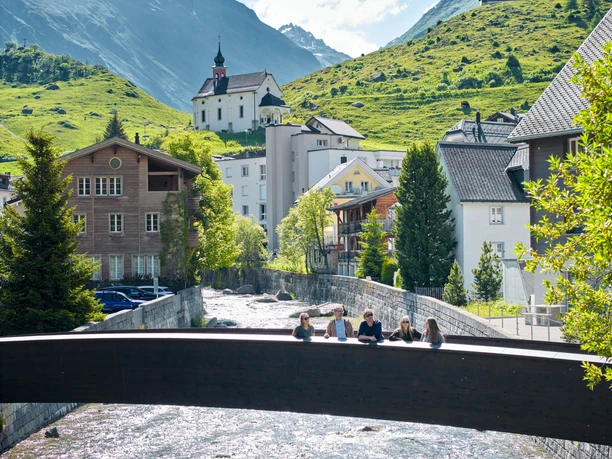 large_-Dorff%C3%BChrung%20-%20Andermatt%20(1).jpg