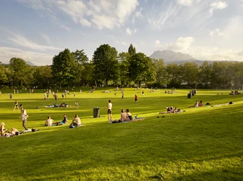 Pelouse d'Ufschötti à Lucerne