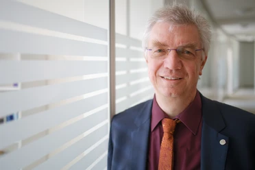 Prof. Matthias Steinmetz.jpg