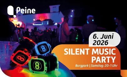 Eventfrog_1568x958.jpg Silent Music Party beleuchtete Kopfhörer mit illuminiertem Burgpark im Hintergrund