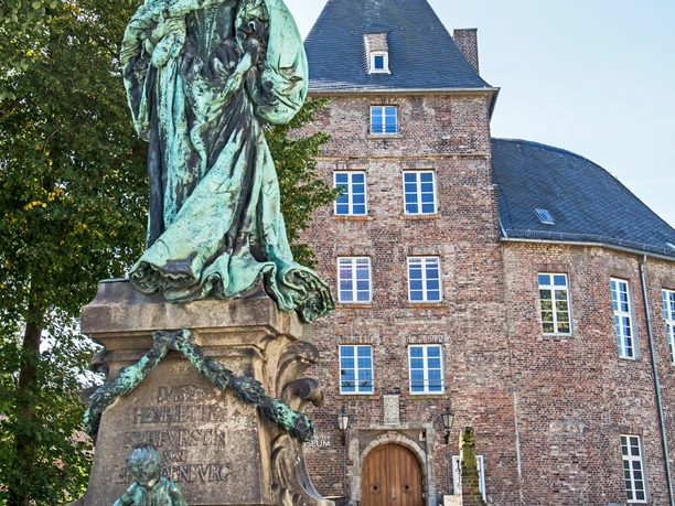 Schloss Moers