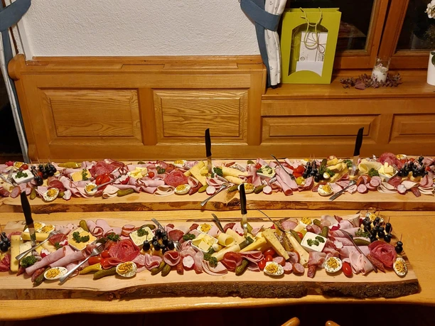 Naturfreundehaus Saulgrub Brotzeitplatte