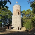 Der Kellerburgturm auf dem Burgberg