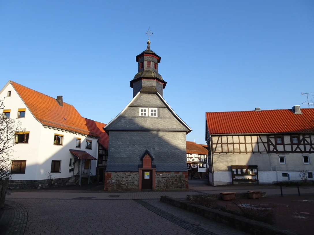 Kirche in Allendorf (Eder) - Haine