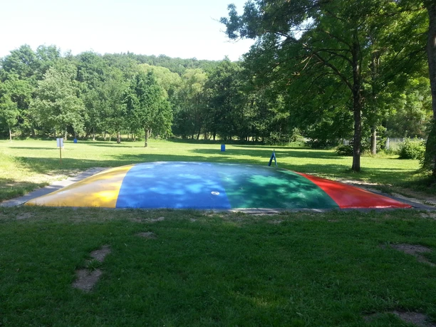 Freibad Rengershausen - Hüpfkissen