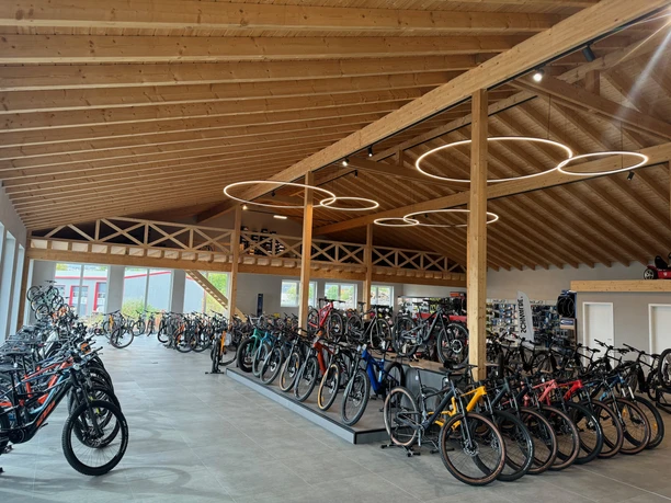Elami´s Bike Shop in Allendorf (Eder)