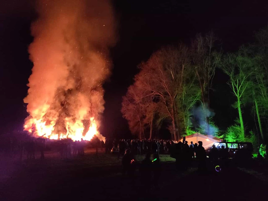 Osterfeuer Oldendorf/Luhe