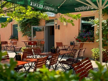 Biergarten im HEIDE SPA