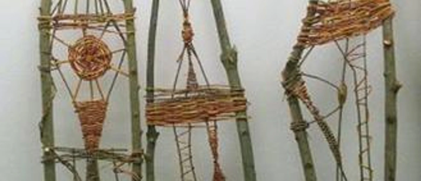 Wilde Weidenflechterei