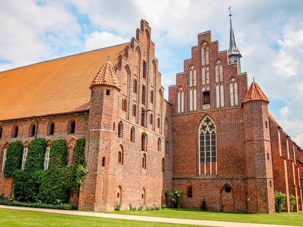 wienhausen-klosterviertel-ccbysa-vdb-120619-9.jpg