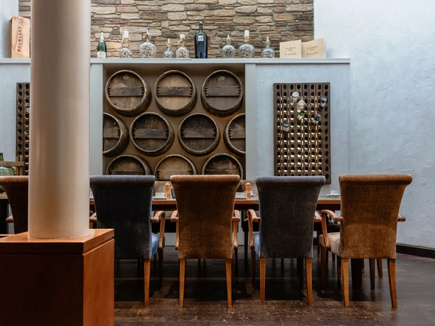 Plätze in der Weinbar