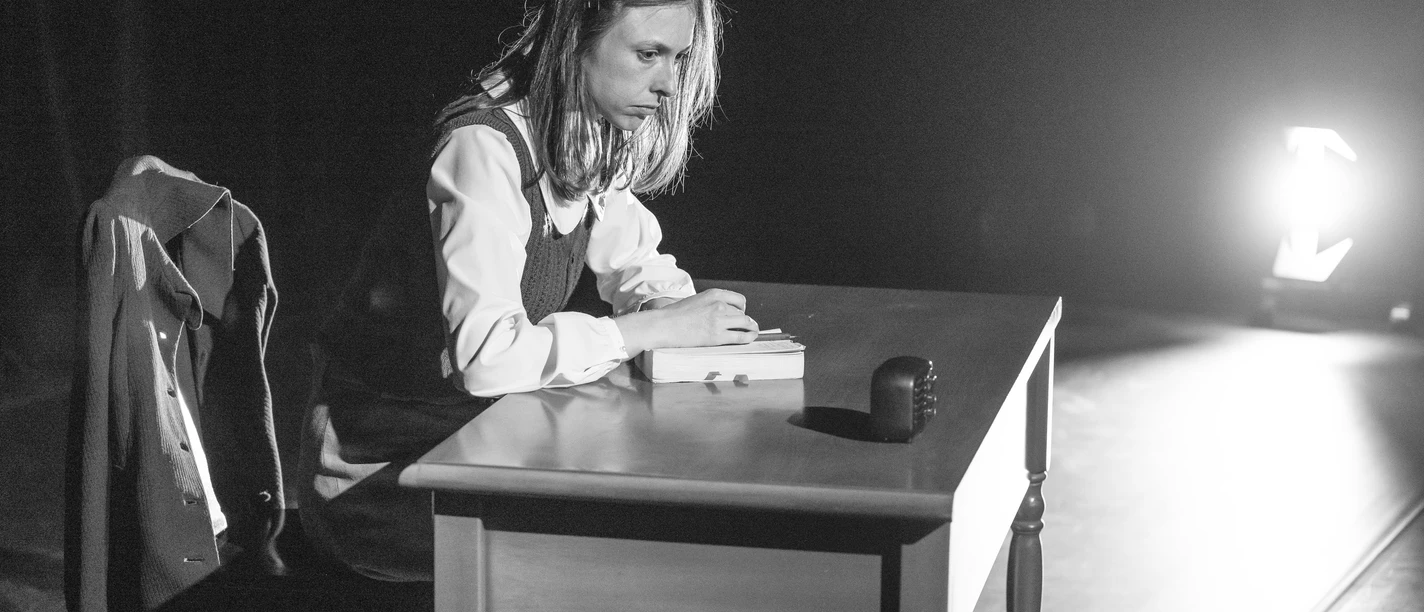 Dastagebuchderannefrank sw