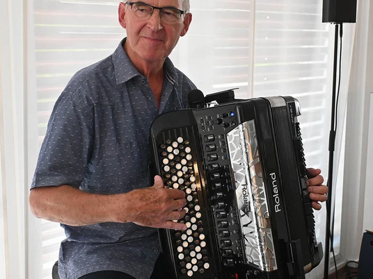 12 fro anrisskus kopie klein orig