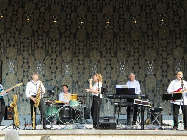 Sonic Sparkle live 1 1024x682