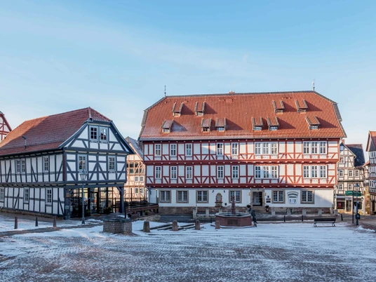 2026-Rathaus-Naturpark_Habichtswald_Wolfhagen-ccbysa