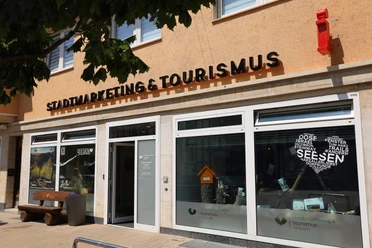 Tourist-information-Seesen-Außenansicht.JPG