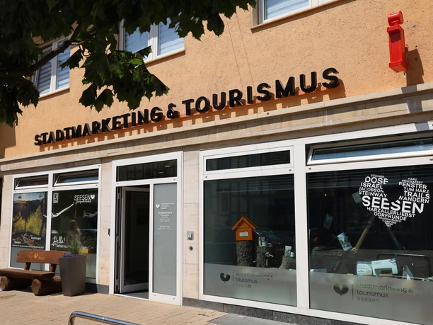 Tourist-information-Seesen-Außenansicht.JPG