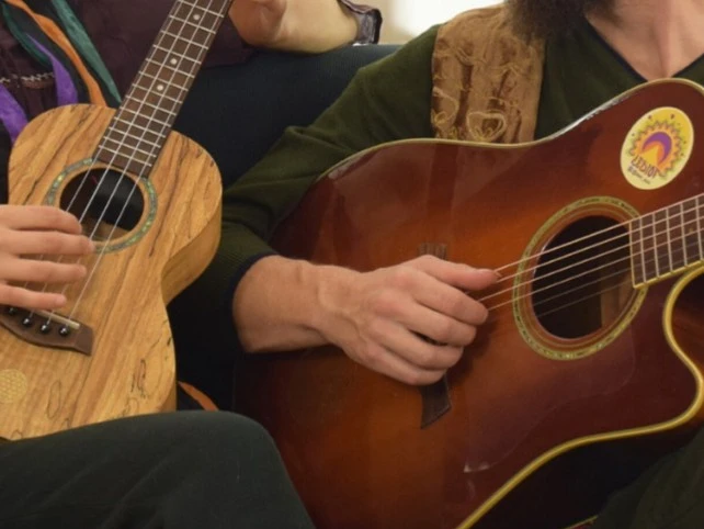 Yoga mit Live-Musik.jpeg