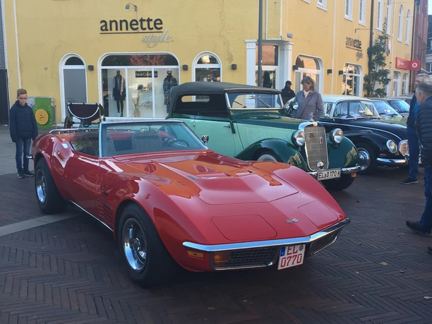 Oldtimerschauen 2.jpg