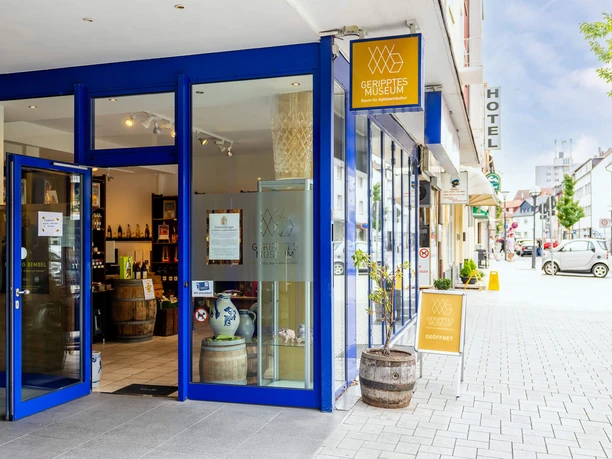 RheinMain Hanau - Geripptes-Museum Außenansicht des Geripptes Museums in Hanau