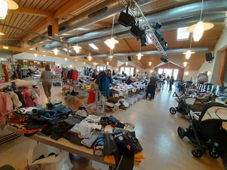 Foto Flohmarkt_2.jpeg