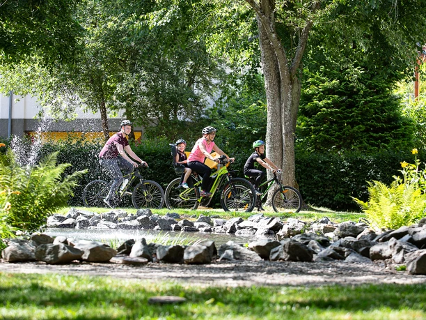 Diemelradweg - Familie auf dem Diemelradweg (Willingen-Usseln)