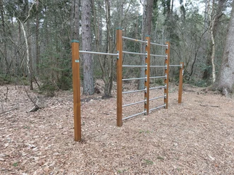 Klimmzugwand 1.jpg