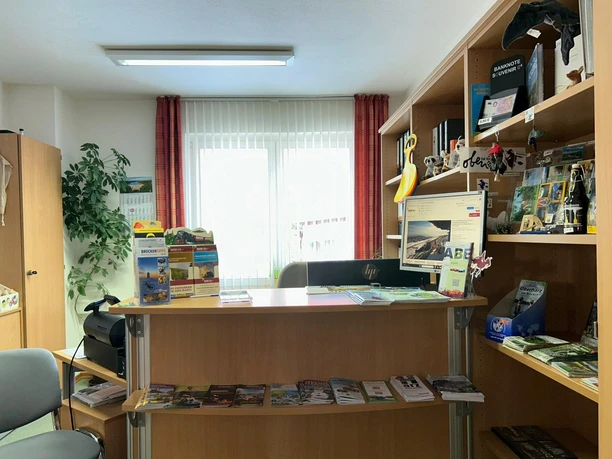 Tourist-information-Elend-counter-Tourismusbetrieb-Oberharz-am-Brocken.jpeg