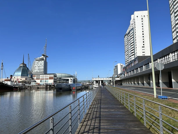 Museumshafen Bremerhaven mit dem U-Boot Wilhelm Bauer
